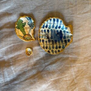 Handcrafted Decoupage Shells with Blue and Gold Accents